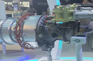 �ߏ�(qi��ng)��ճ�ӭh(hu��n)���z��